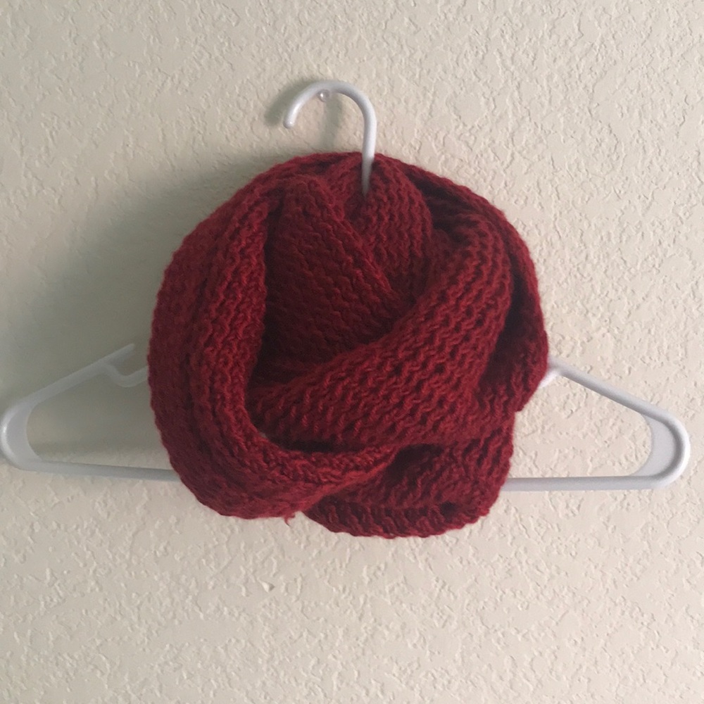 Mom hand-made scarf loop